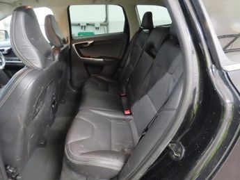 Volvo XC60 D3 R-DESIGN AWD