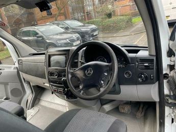 Mercedes-Benz Sprinter 2.1 313 CDI RWD L2 2dr