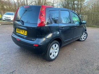 Nissan Note 1.6 16V Tekna Auto Euro 4 5dr