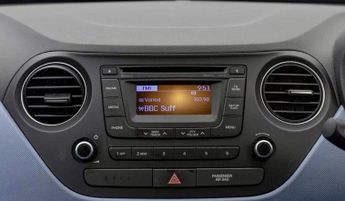 Hyundai I10 1.2 Premium Hatchback 5dr Petrol Auto Euro 5 (87 ps)