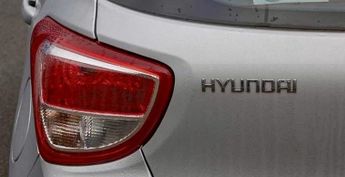 Hyundai I10 1.2 Premium Hatchback 5dr Petrol Auto Euro 5 (87 ps)