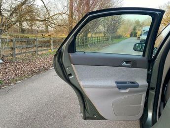 Volvo S40 2.4i S Geartronic 4dr