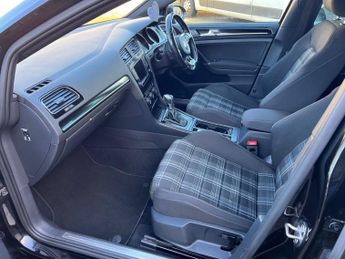 Volkswagen Golf GTD DSG