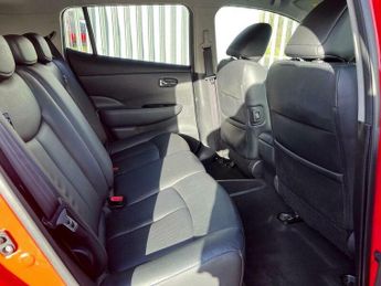 Nissan Leaf 24kWh Tekna Auto 5dr