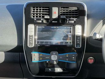 Nissan Leaf 24kWh Tekna Auto 5dr