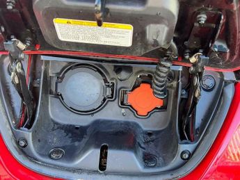 Nissan Leaf 24kWh Tekna Auto 5dr