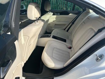 Mercedes CLS CLS350 CDI BLUEEFFICIENCY AMG SPORT