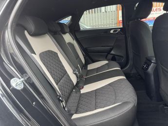 Kia ProCeed CRDI GT-LINE ISG