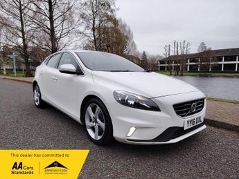 Volvo V40 2.0 D2 R-Design Hatchback 5dr Diesel Manual Euro 6 (s/s) (120 ps