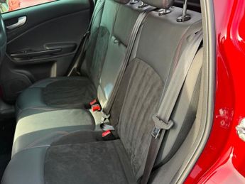 Alfa Romeo Giulietta 1750 TBi Veloce TCT Euro 6 5dr 240BHP