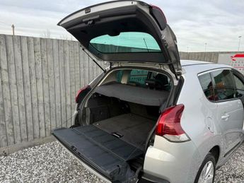 Peugeot 3008 2.0 HDi Allure Auto Euro 5 5dr