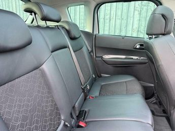 Peugeot 3008 2.0 HDi Allure Auto Euro 5 5dr