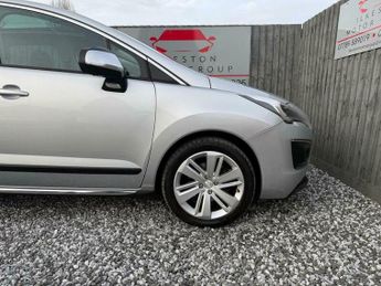 Peugeot 3008 2.0 HDi Allure Auto Euro 5 5dr