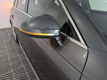 Audi A4 Avant 2.0 TDI ultra S line S Tronic Euro 6 (s/s) 5dr