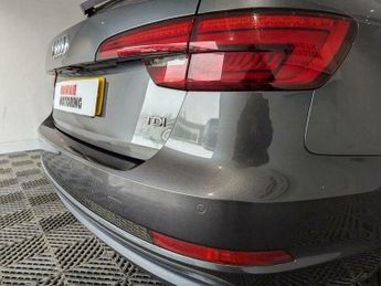 Audi A4 Avant 2.0 TDI ultra S line S Tronic Euro 6 (s/s) 5dr