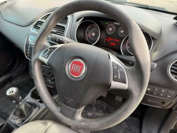 Fiat Punto 1.2 Pop Manual Euro 5 3dr