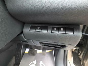 Peugeot 3008 1.6 e-HDi Active EGC Euro 5 (s/s) 5dr