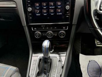 Volkswagen Golf 1.4 TSI 8.7kWh GTE DSG Euro 6 (s/s) 5dr