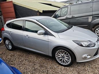 Ford Focus ZETEC NAVIGATOR