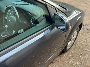 Ford Focus 1.6 Ghia 4dr