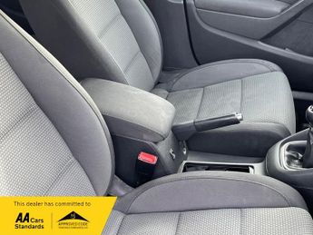 Volkswagen Golf 2.0 TDI Match Hatchback 5dr Diesel Manual Euro 5 (140 ps)