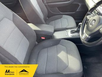 Volkswagen Passat 2.0 TDI BlueMotion Tech SE Estate 5dr Diesel DSG Euro 5 (s/s) (1