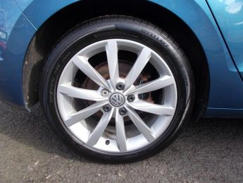 Volkswagen Golf 2.0 TDI BlueMotion Tech GT MPV 5dr Diesel DSG Euro 6 (s/s) (150 