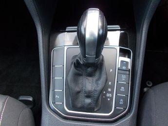 Volkswagen Golf 2.0 TDI BlueMotion Tech GT MPV 5dr Diesel DSG Euro 6 (s/s) (150 