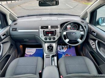 Ford C-Max TITANIUM 136