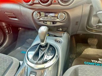 Nissan Juke 1.0 DIG-T N-Connecta DCT Auto Euro 6 (s/s) 5dr