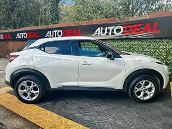 Nissan Juke 1.0 DIG-T N-Connecta DCT Auto Euro 6 (s/s) 5dr
