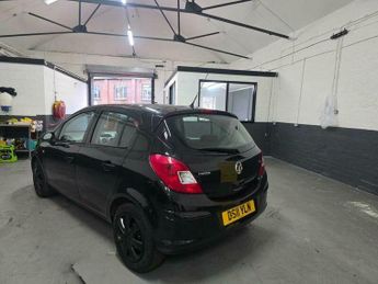 Vauxhall Corsa 1.2 16V Exclusiv Euro 5 5dr (A/C)