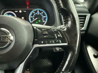 Nissan Leaf 40kWh Acenta Auto 5dr