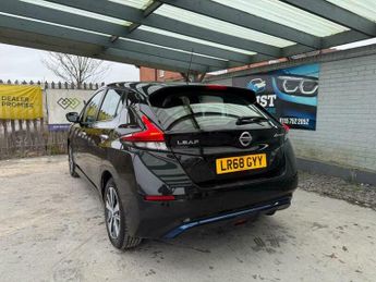 Nissan Leaf 40kWh Acenta Auto 5dr