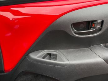 Peugeot 108 1.0 Active 2 Tronic Euro 6 5dr 68BHP