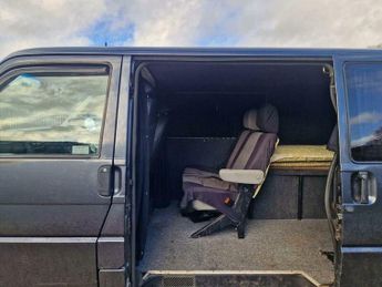 Volkswagen Transporter 2.5 TD 1200 4dr