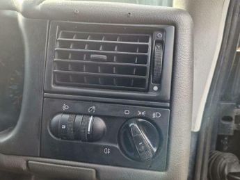 Volkswagen Transporter 2.5 TD 1200 4dr