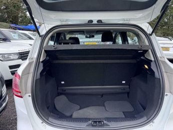 Ford B-Max 1.6 Zetec Powershift Euro 5 5dr