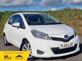 Toyota Yaris VVT-I TR AUTOMATIC