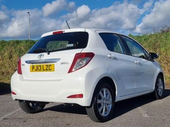 Toyota Yaris VVT-I TR AUTOMATIC