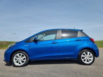 Toyota Yaris VVT-I SPORT M-DRIVE S HYBRID AUTOMATIC