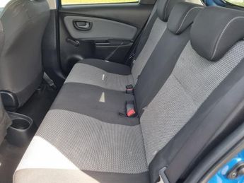 Toyota Yaris VVT-I SPORT M-DRIVE S HYBRID AUTOMATIC