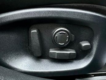 Jaguar XE PORTFOLIO AWD