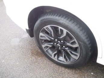 Mitsubishi Outlander 2.0h 12kWh GX4hs CVT 4WD Euro 6 (s/s) 5dr