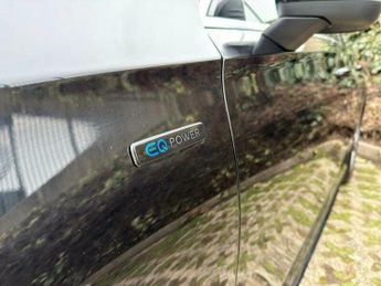 Mercedes-Benz A Class 1.3 A250e 15.6kWh AMG Line 8G-DCT Euro 6 (s/s) 4dr