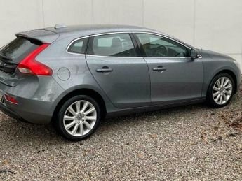 Volvo V40 2.0 D2 SE Lux Auto Euro 6 (s/s) 5dr