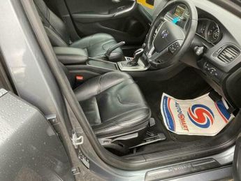 Volvo V40 2.0 D2 SE Lux Auto Euro 6 (s/s) 5dr