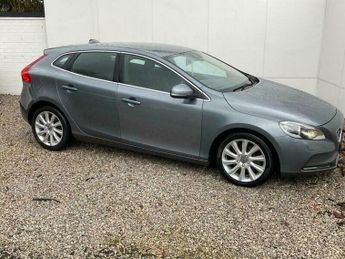 Volvo V40 2.0 D2 SE Lux Auto Euro 6 (s/s) 5dr