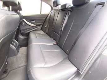 BMW 3 SERIES 320d XDRIVE SE