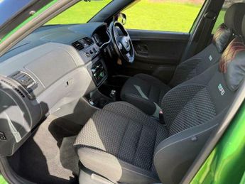 Skoda Fabia 1.4 TSI vRS DSG Euro 5 5dr